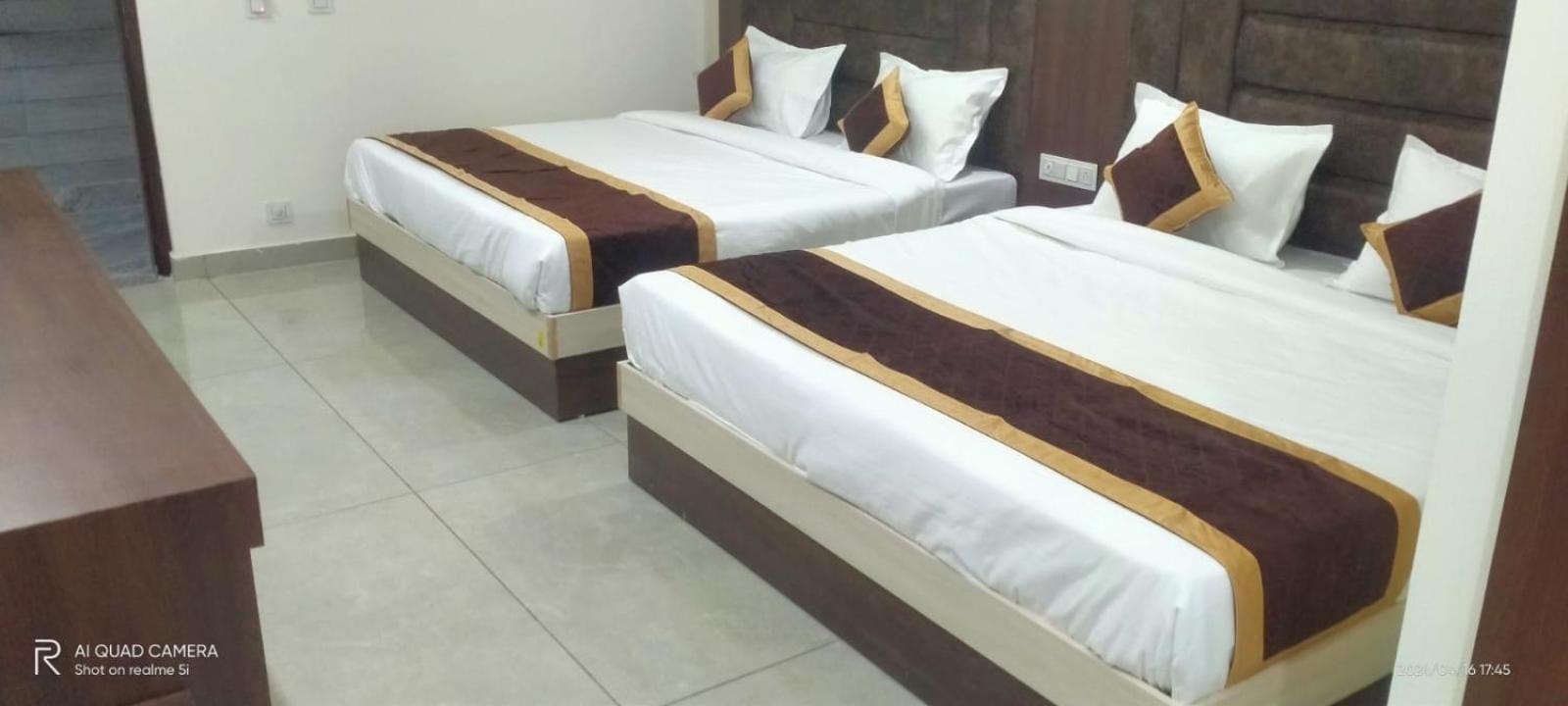 Satya Residency Hotel Katra  Exterior photo