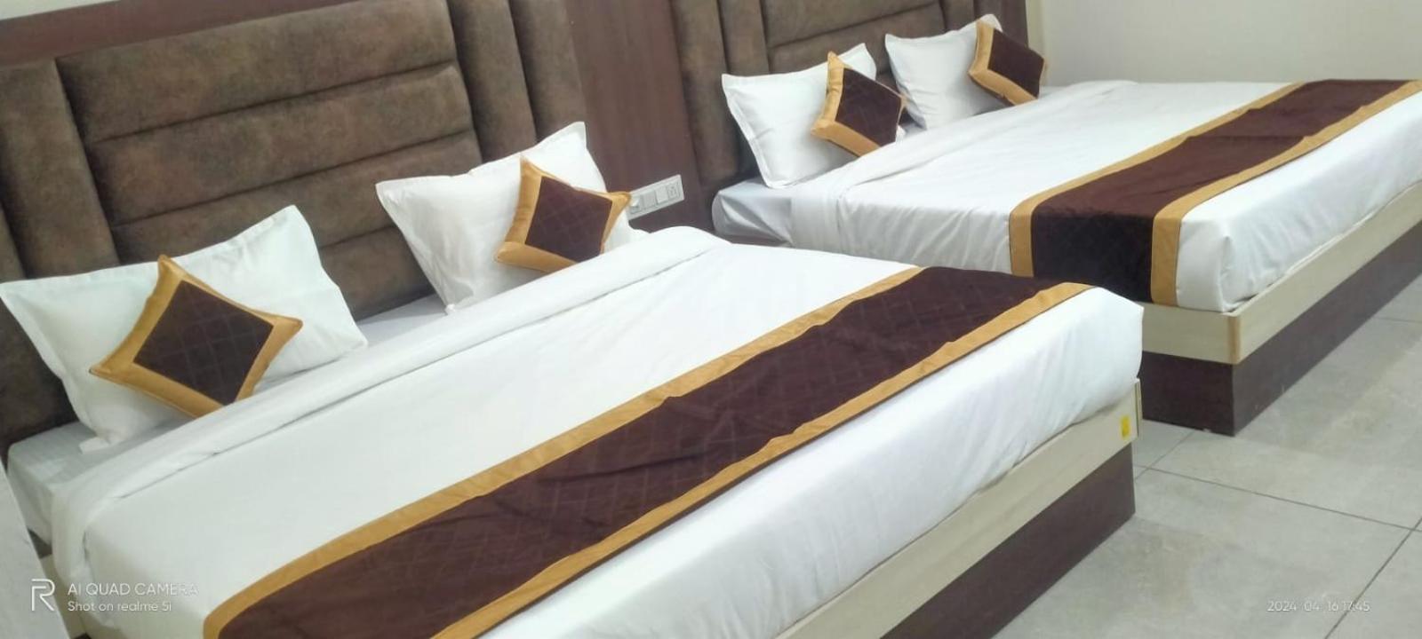Satya Residency Hotel Katra  Exterior photo