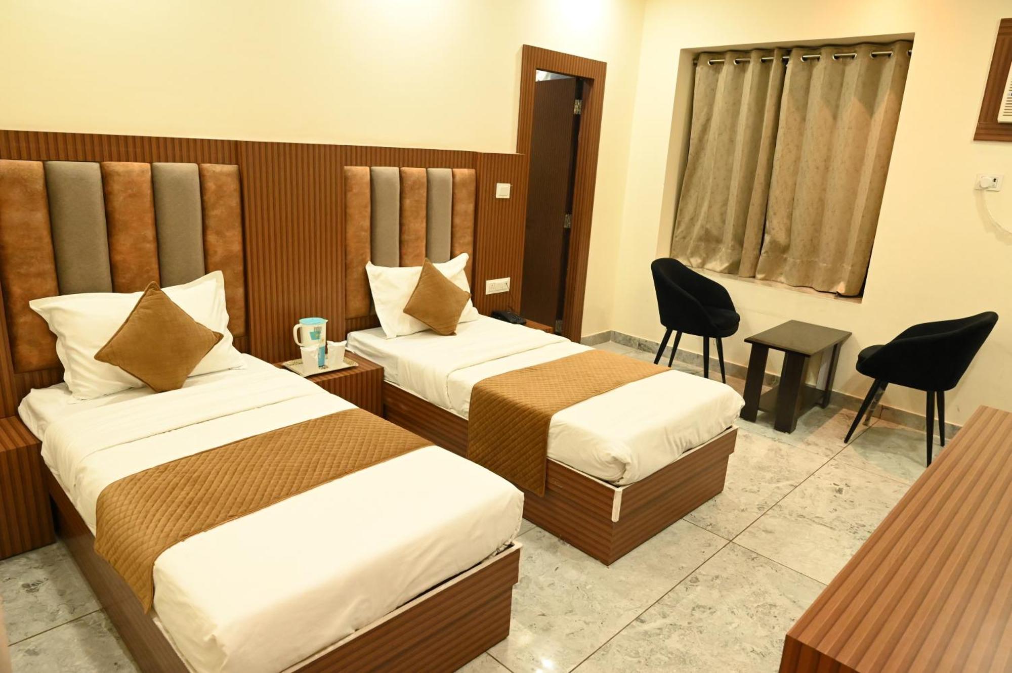 Satya Residency Hotel Katra  Exterior photo